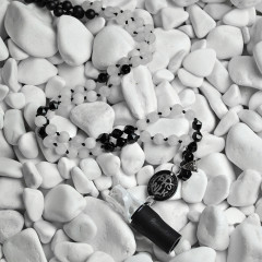 Персональний мундштук Personalka Stone з намистами з натурального каменю (Білий, Чорний)