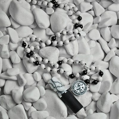 Персональний мундштук Personalka Stone з намистами з натурального каменю (Чорний, Білий)