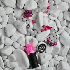 Персональний мундштук Personalka Stone з намистами з натурального каменю (Рожевий з білими лініями)