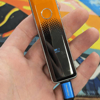 под Vaporesso на зарядке